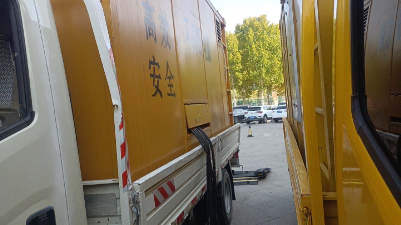 七星关如何判断柴油发电机组和UPS电源的切换时间是否符合要求？